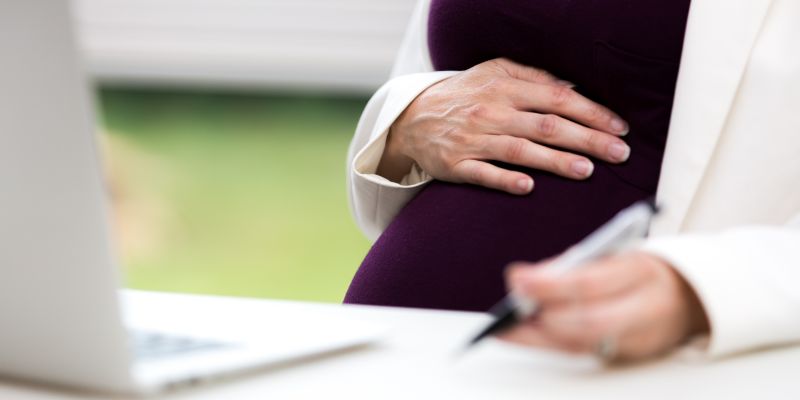 Newport Beach Pregnancy Discrimination Attorney